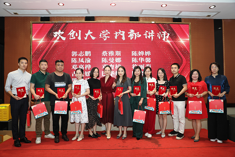 三亿(中国)官方在线登录大学 三亿(中国)官方在线登录大学