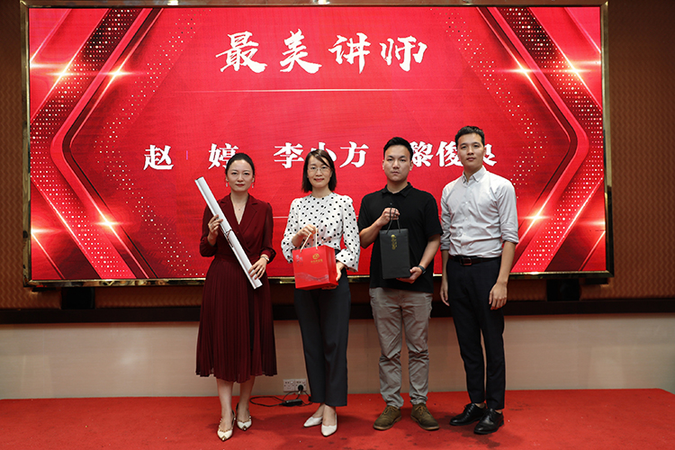 三亿(中国)官方在线登录大学 三亿(中国)官方在线登录大学