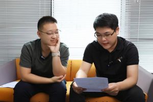 三亿（中国）官方在线登录人力资源HR点评：年薪百万的简历