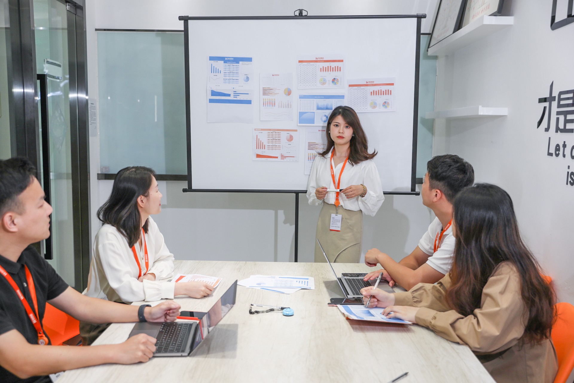 67c6bafa2e282.jpg GZ8A0070.jpg